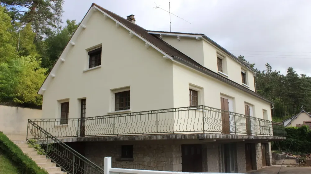 Isolation extérieure près de Nogent-le-roi